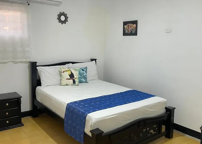 Hotel Hostal Mi Casa 18 Santa Marta 